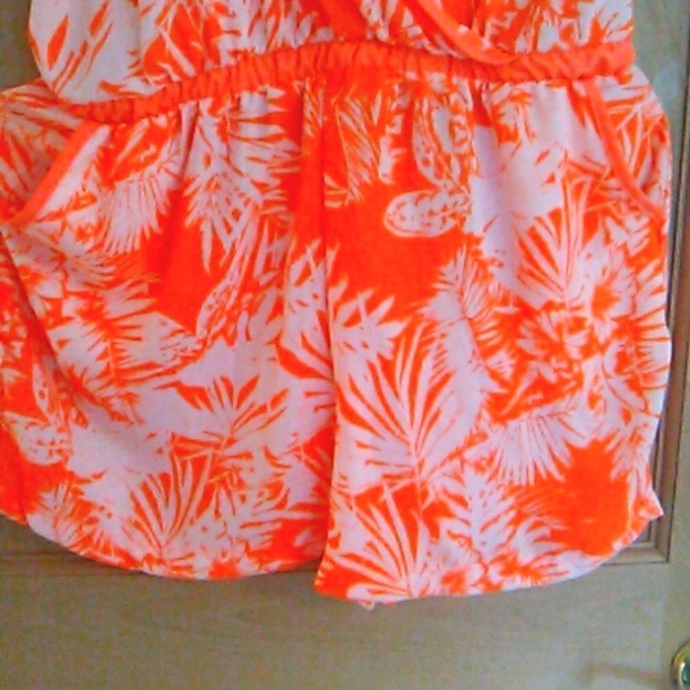 Danbee Romper  - Picture 3 of 7